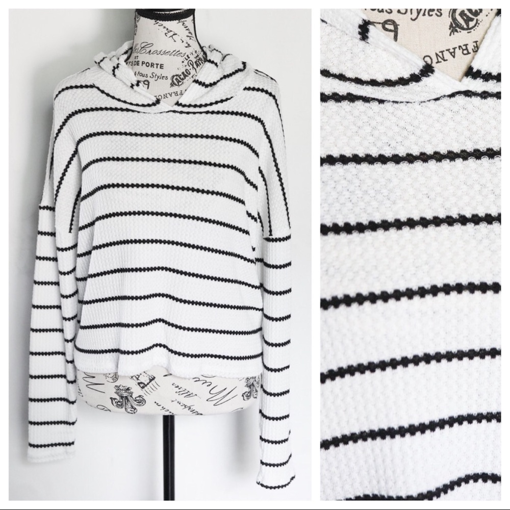 White gauzy hooded cropped shirt w/ black stripes- live in the moment size large